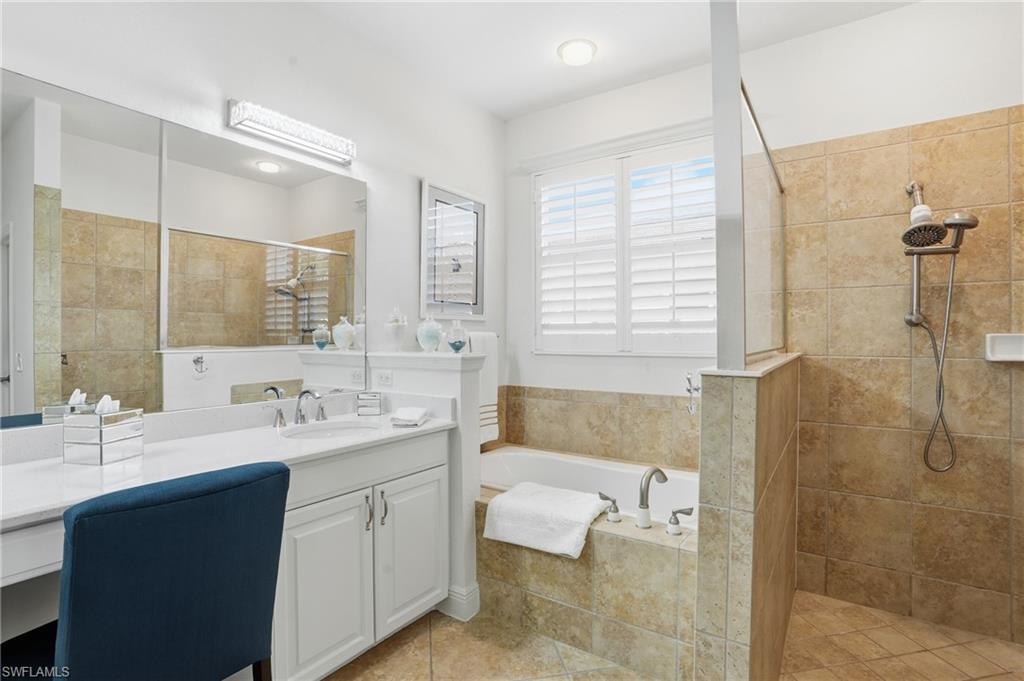 COUNTRY CLUB - Residential