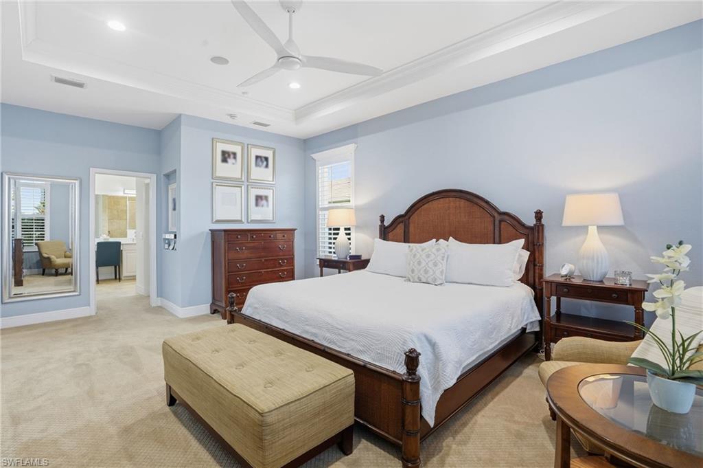 COUNTRY CLUB - Residential