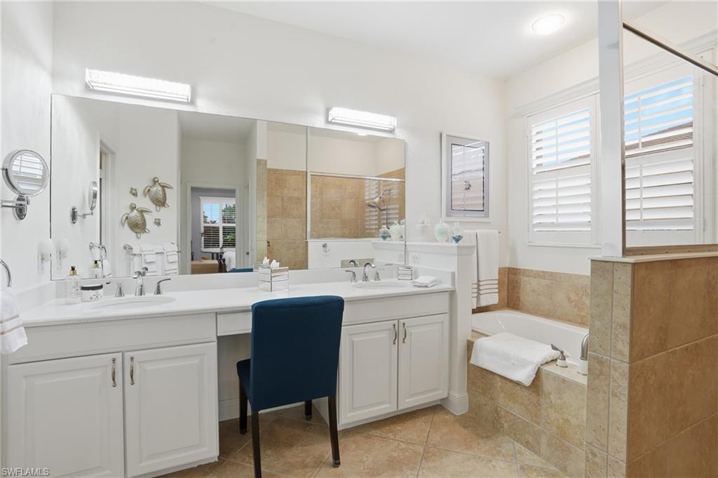 COUNTRY CLUB - Residential