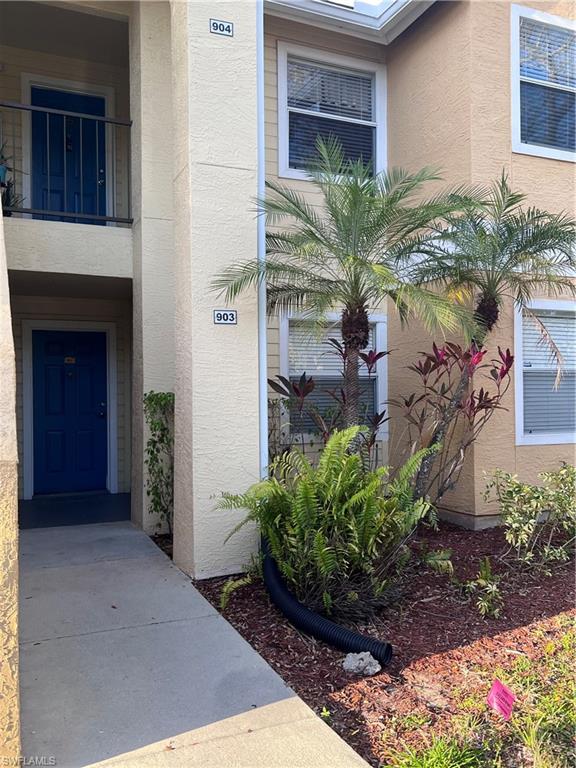 VENETIAN PALMS - Residential Lease