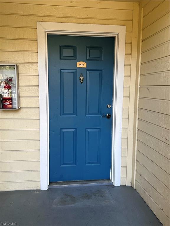 VENETIAN PALMS - Residential Lease