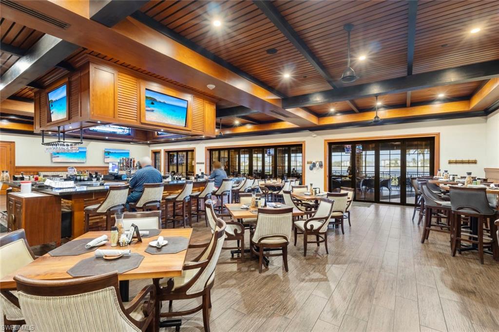 FAIRWAY ISLES - Residential