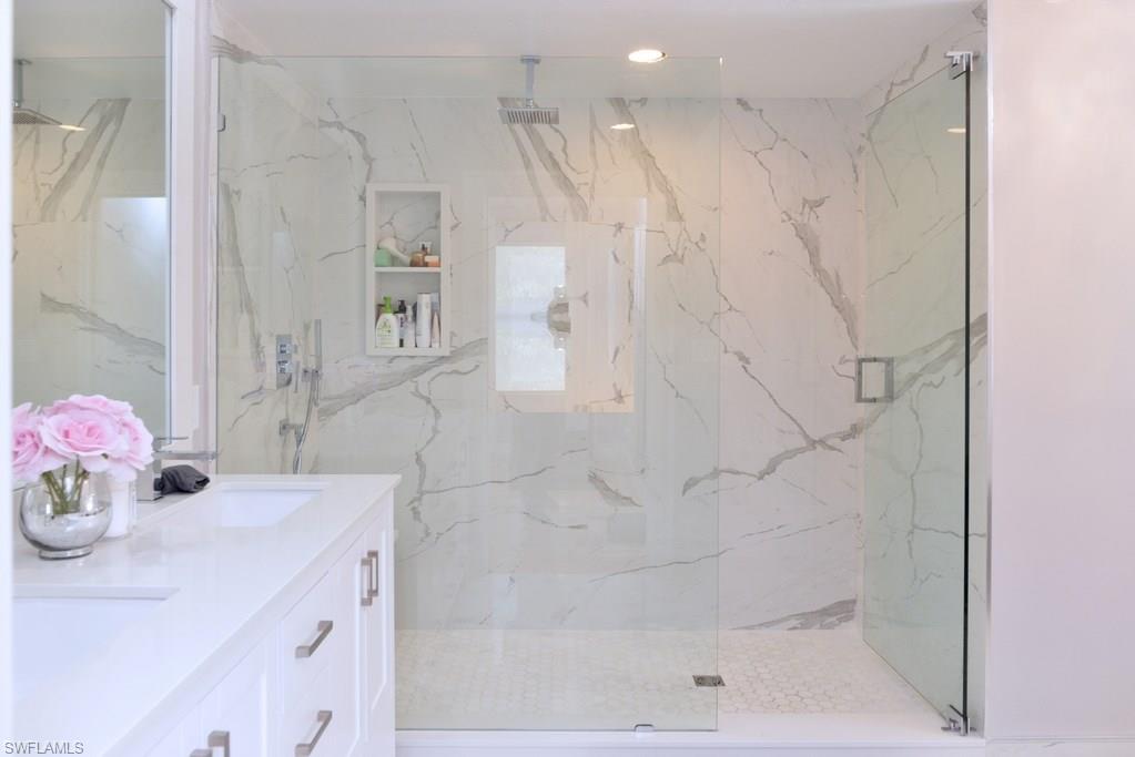 LOGAN WOODS - Residential