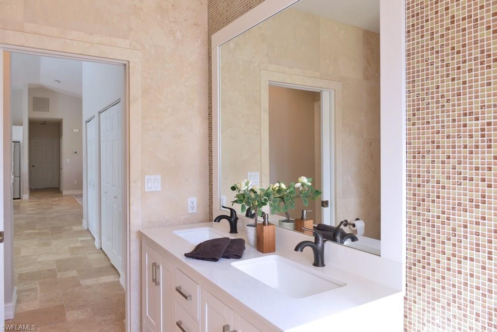 LOGAN WOODS - Residential