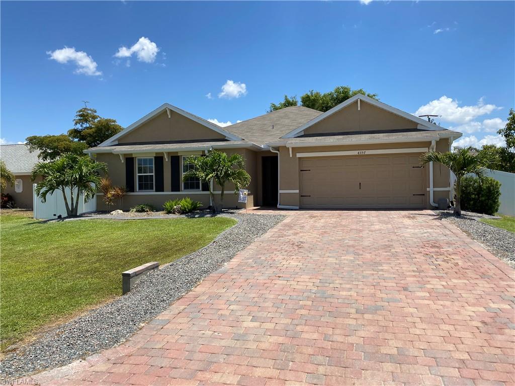 CAPE CORAL - Residential