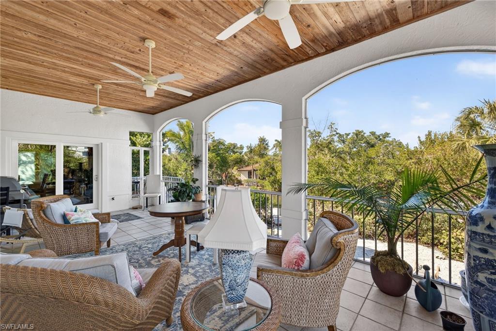 KINZIE ISLAND - Residential