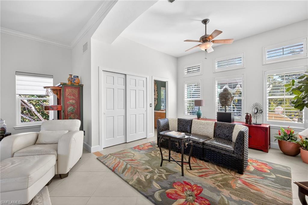 KINZIE ISLAND - Residential