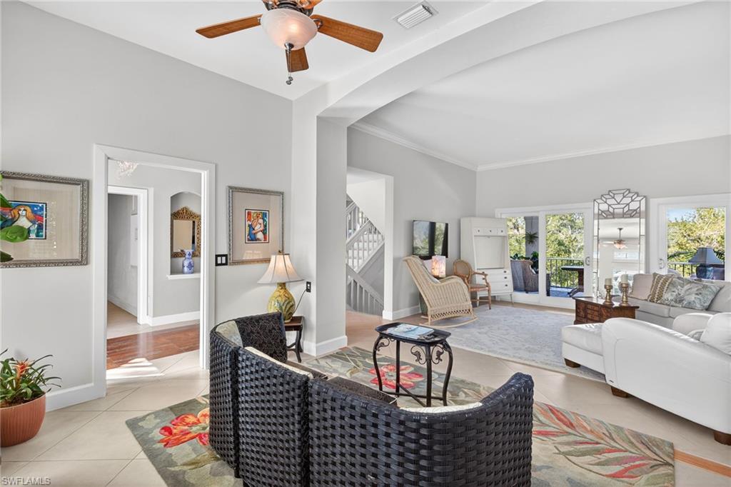 KINZIE ISLAND - Residential