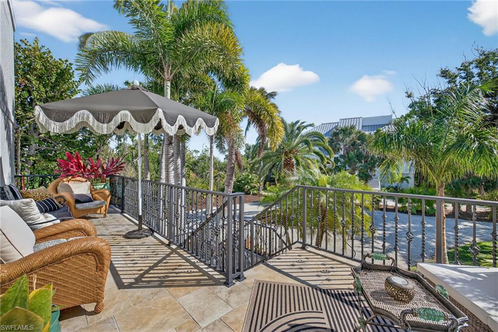 KINZIE ISLAND - Residential