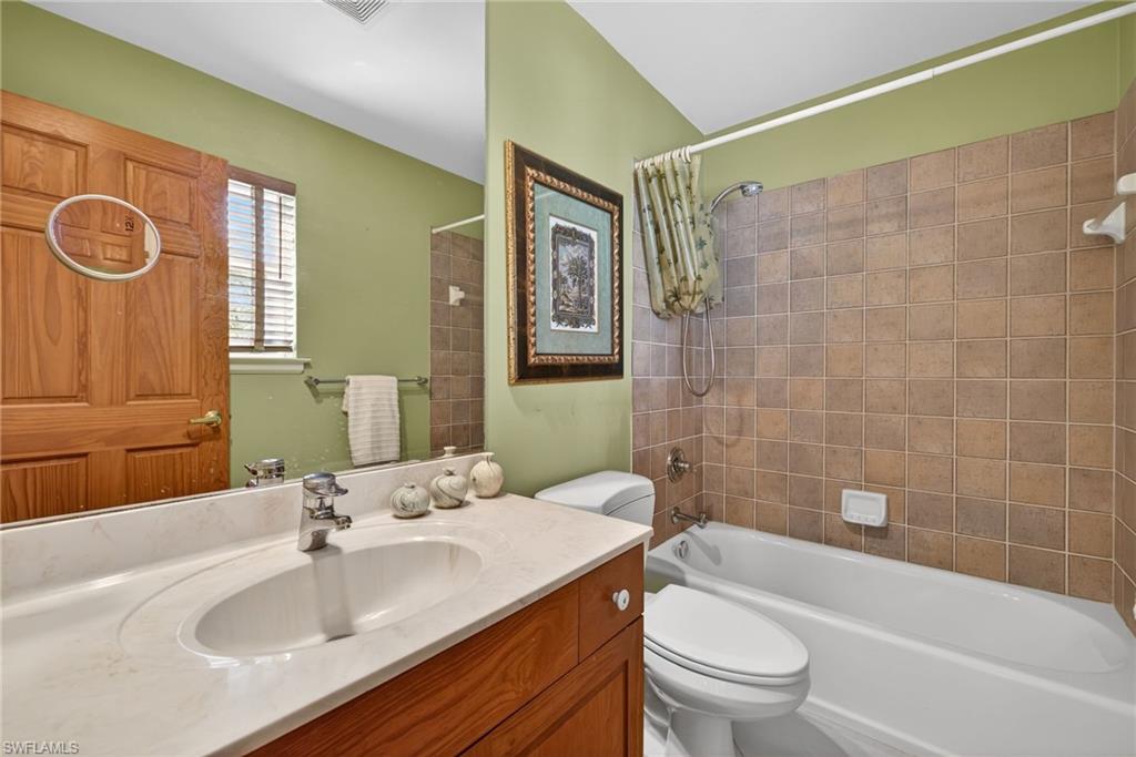 KINZIE ISLAND - Residential