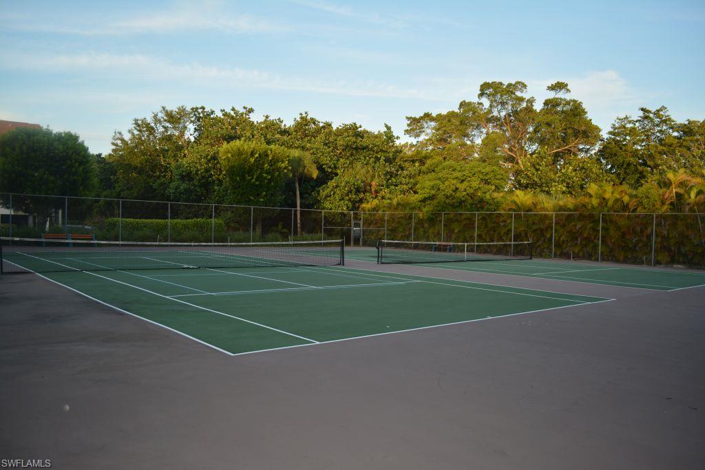 TENNISPLACE - Residential