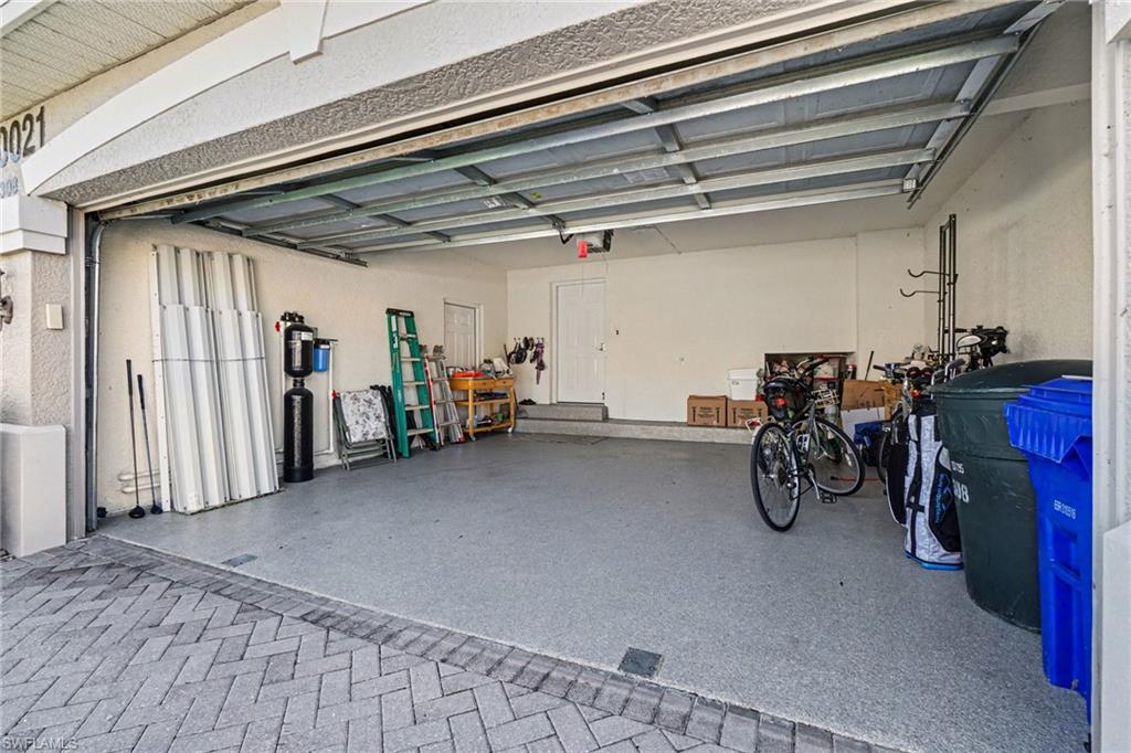 JASMINE POINTE - Residential