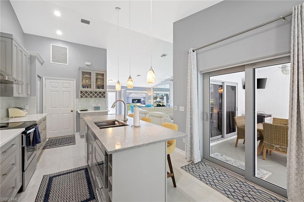 MARCO ISLAND - Residential Lease