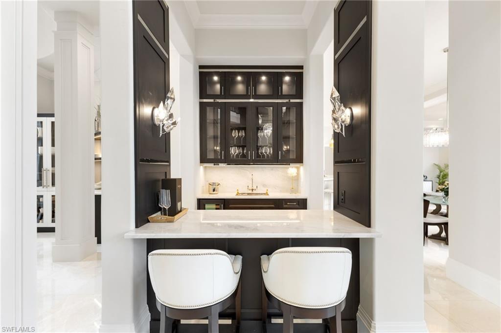 AQUALANE SHORES - Residential