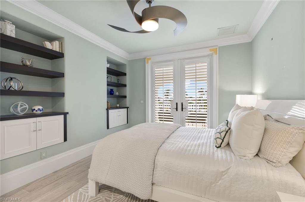 AQUALANE SHORES - Residential