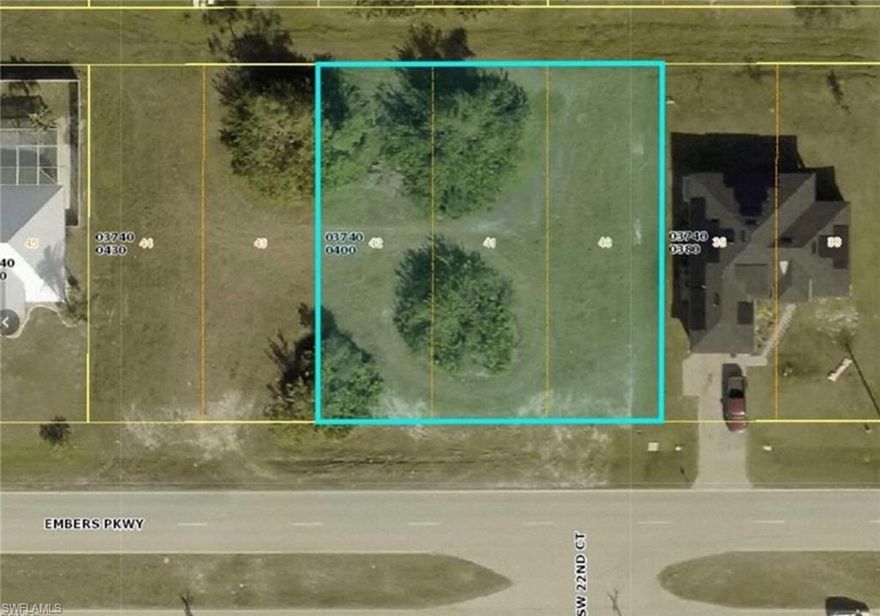 TRIPLE LOT!! Great buildable lot in NW Cape Coral. Located just east of Burnt Store Road. This location is the perfect
spot for your new home or investment property. Buy now and build or hold it for future development. Close to the boat ramp off of Burnt Store
Road. Also close to shopping and restaurants. This lot has enough room to have an RV garage! No gopher turtles or burrowing owls. Motivated
seller - bring reasonable offers for seller to consider!