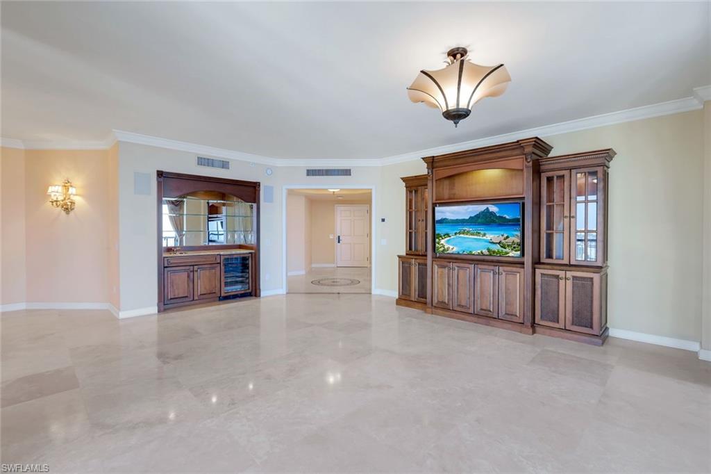 BILTMORE AT BAY COLONY - Residential