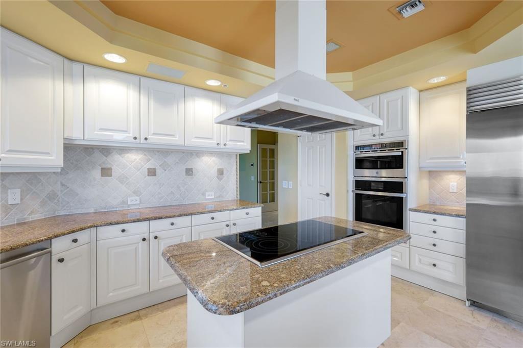 BILTMORE AT BAY COLONY - Residential