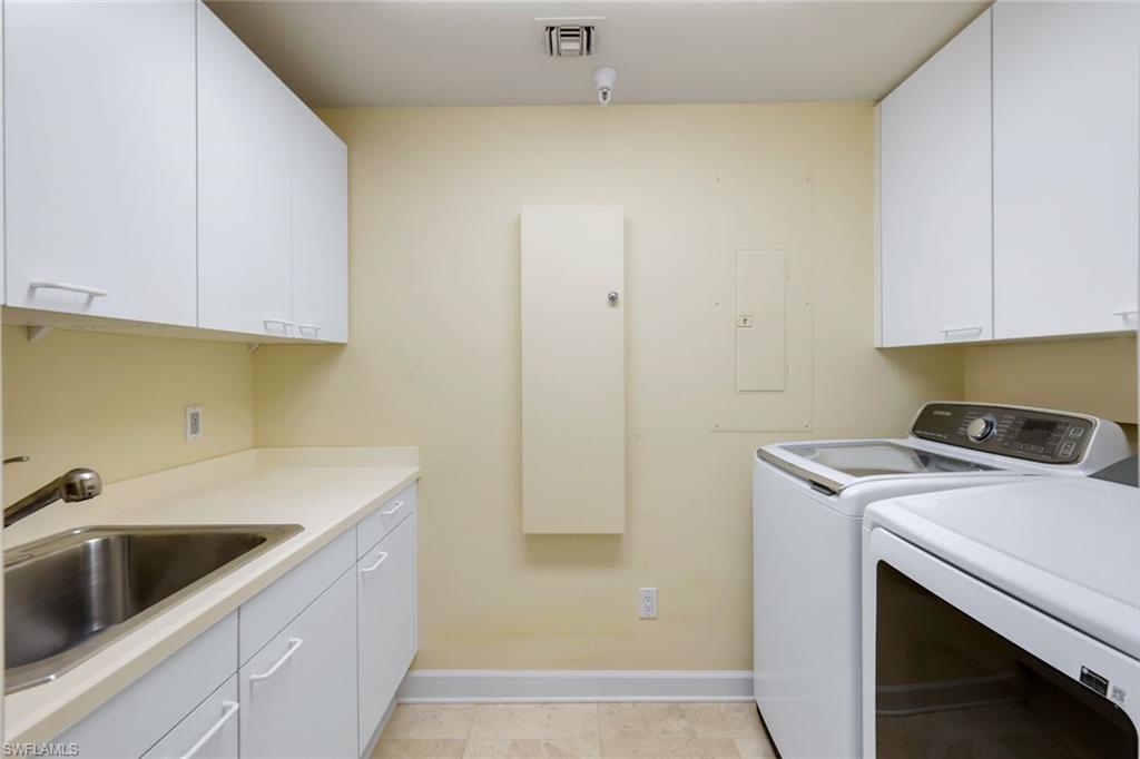 BILTMORE AT BAY COLONY - Residential