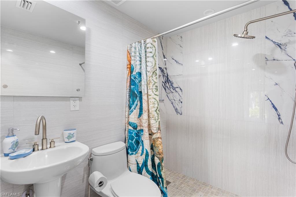 SOUTHWINDS ESTATES - Residential