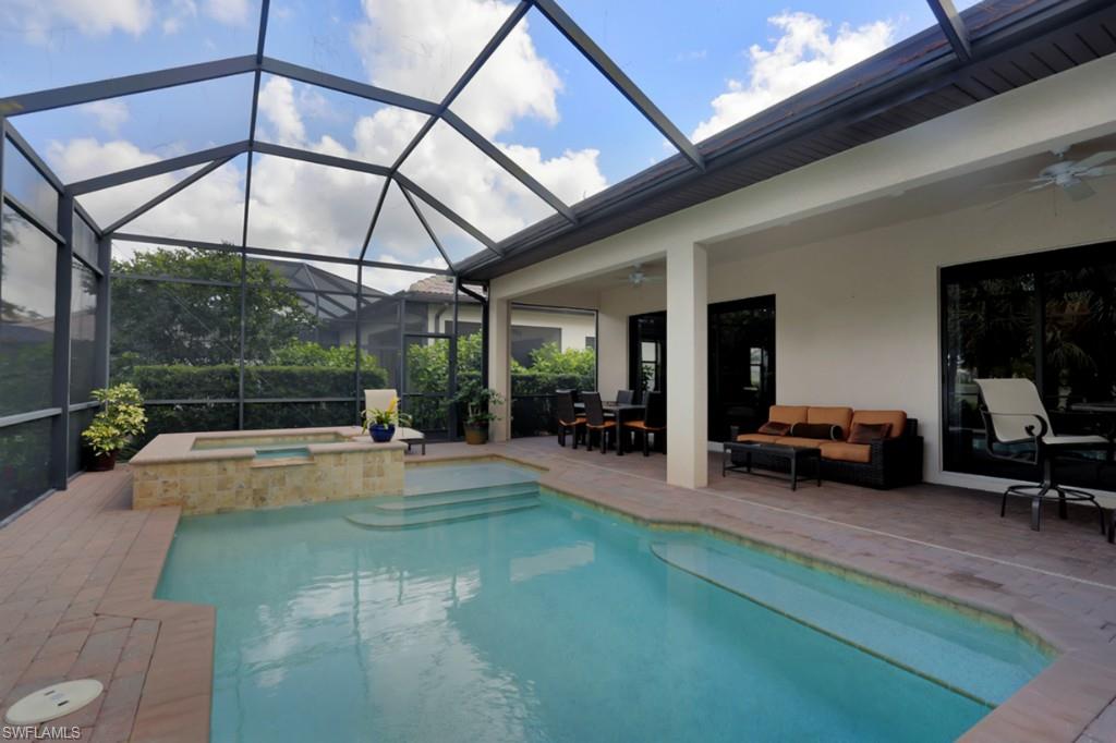 MOORGATE POINT - Residential