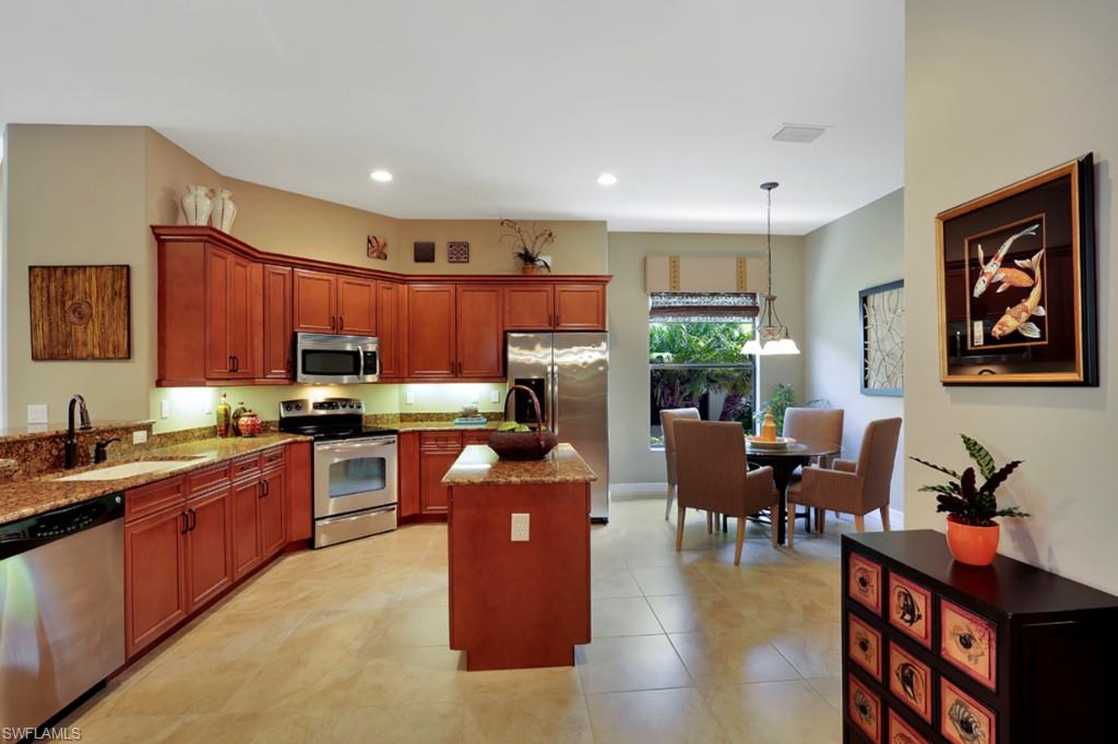 MOORGATE POINT - Residential