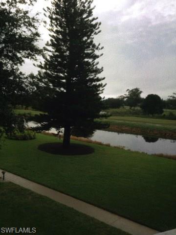 COUNTRY CLUB MANOR - Residential