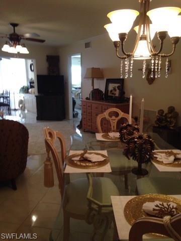 COUNTRY CLUB MANOR - Residential