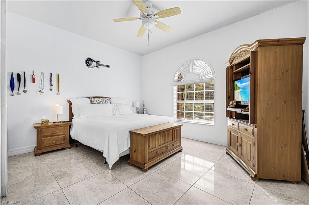 RIVERBEND ESTATES - Residential