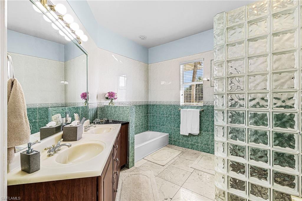 RIVERBEND ESTATES - Residential