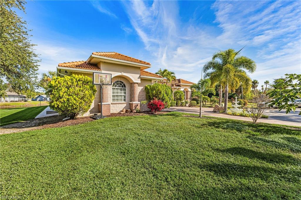 RIVERBEND ESTATES - Residential