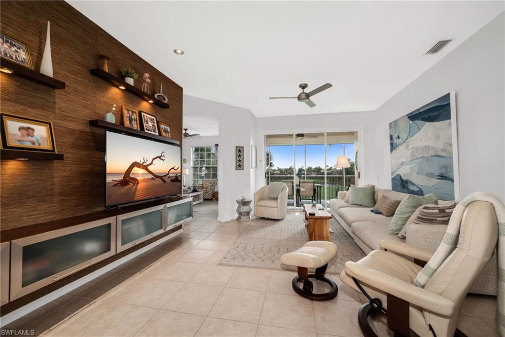 SAGO POINTE - Residential