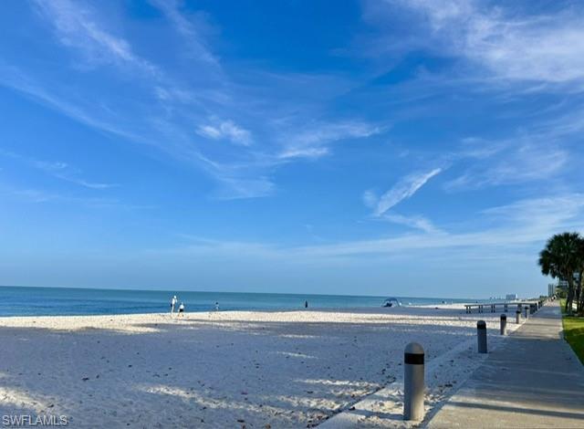 PELICAN POINT WEST - Residential