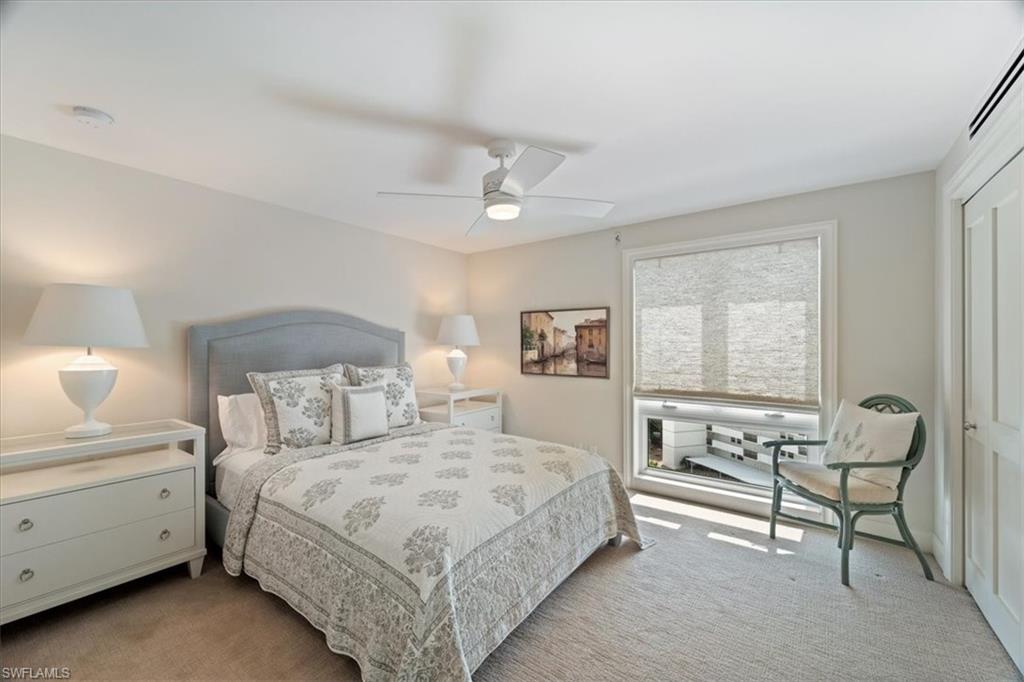 PELICAN POINT WEST - Residential