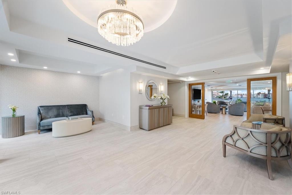 PELICAN POINT WEST - Residential