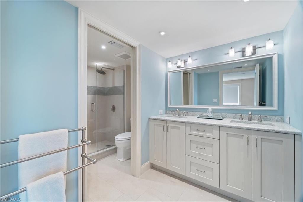 PELICAN POINT WEST - Residential