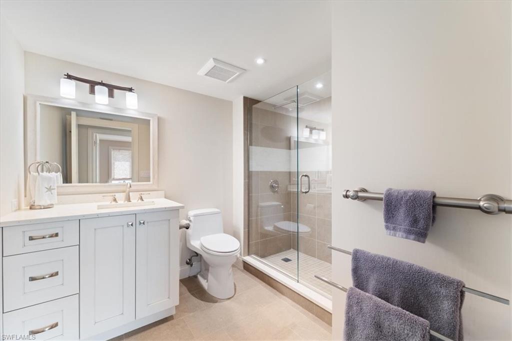 PELICAN POINT WEST - Residential