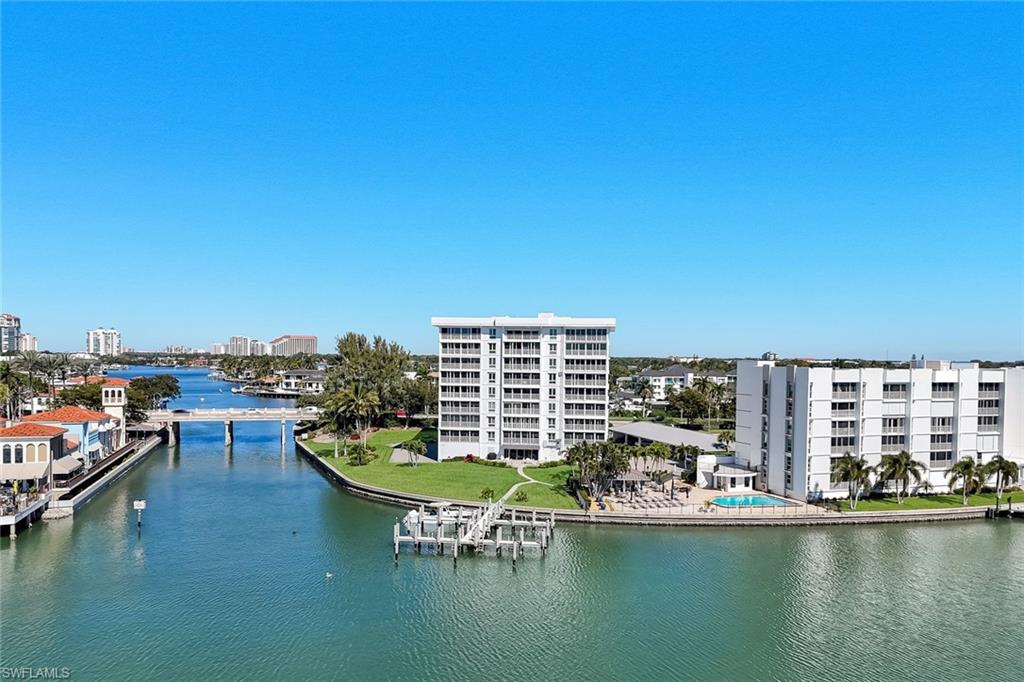 PELICAN POINT WEST - Residential