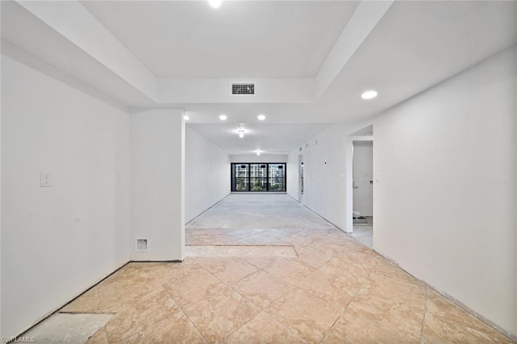 SAND POINTE - Residential