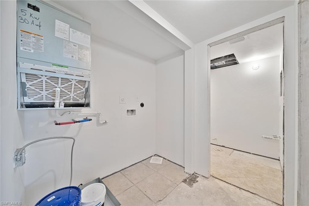 SAND POINTE - Residential