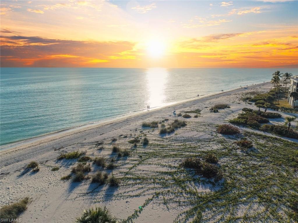 SAND POINTE - Residential