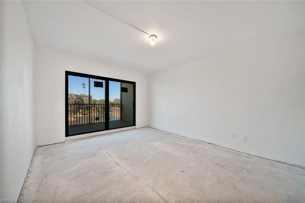 SAND POINTE - Residential