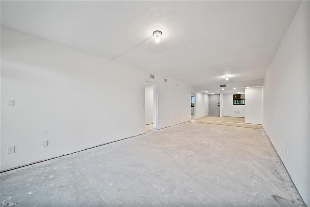 SAND POINTE - Residential