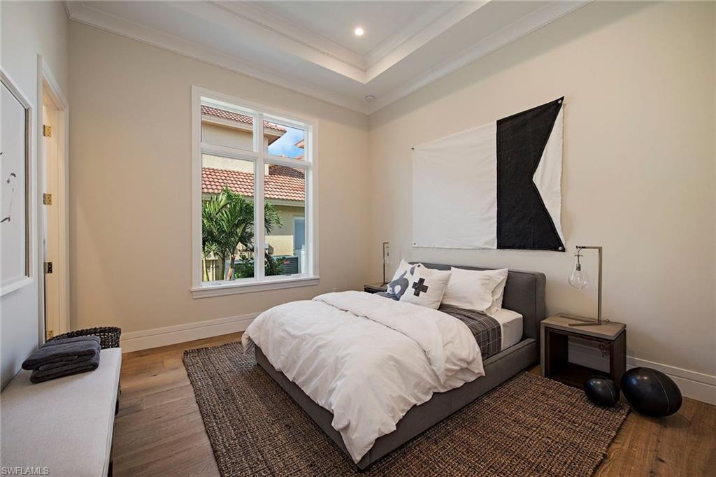 MOORINGS - Residential