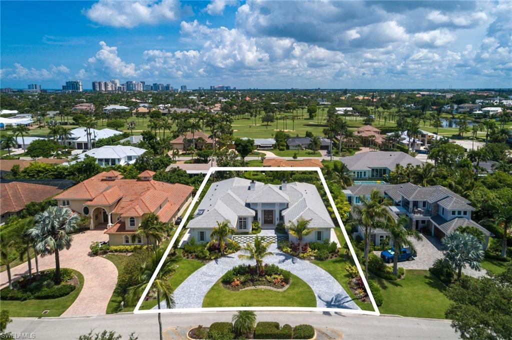 MOORINGS - Residential