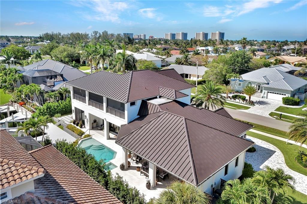 MARCO BEACH - Residential