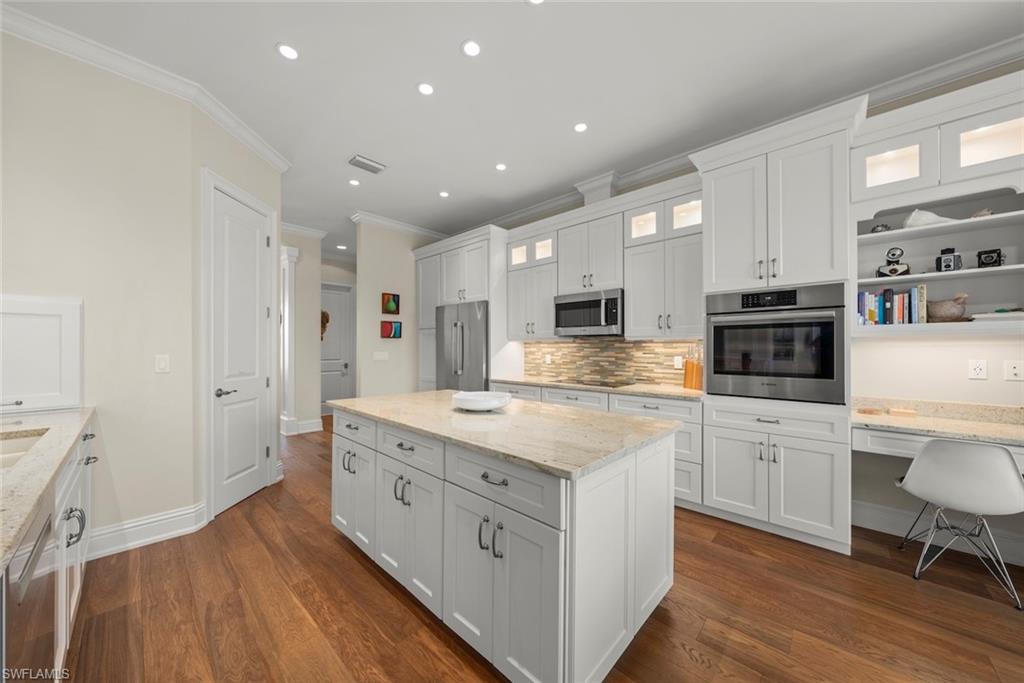 LAKE MUREX - Residential