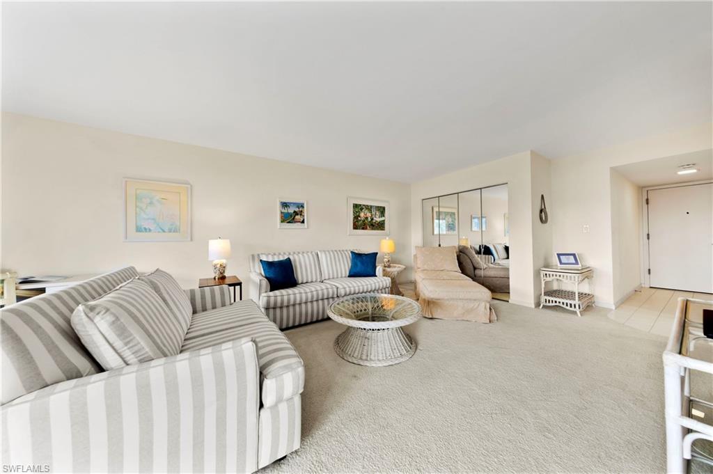 HARBORSIDE WEST - Residential