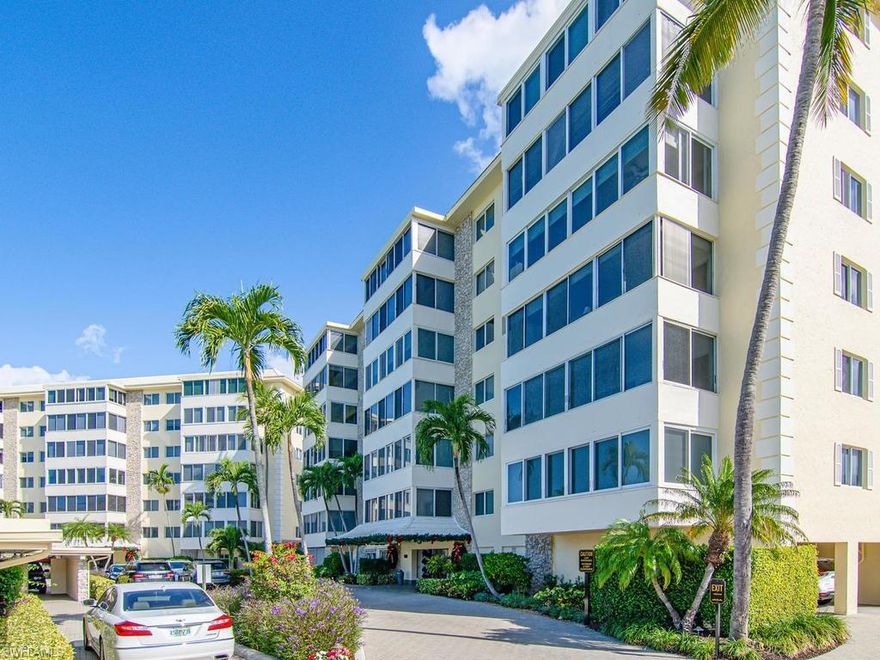 PERFECT VACATION HOME ON GULF SHORE BLVD N!!! This 1 bed 1.5 bath Condo is LOCATED DIRECTLY ACROSS THE STREET FROM VEDADO WAY BEACH ACCESS POINT in the prestigious community of The Moorings. The property is equipped with exceptional upgrades. Brand New Electrical Panel & Electrical Outlets were installed in 2017. Solar Shades & New Tile Wood Plank Flooring was installed on lanai in 2017. The Kitchen Stove & Refrigerator are new from 2018. AC & Hot Water Tank are new from 2018. Outdated Popcorn Ceilings were removed & Kitchen Ceiling was Upgraded to Canned Lighting in 2019. The stylish Master Bath Vanity is also new from 2019. The Harborside West building backs to the Inner Coastal Waters of Doctor's Bay and offers fantastic amenities for residents & guests to enjoy. Capture the stunning water views & morning sunrises from the large fishing pier located on the premises, enjoy a workout at the community gym, go swimming at the community pool, or utilize the built-in grill for a home cooked meal. Harborside West is walking distance to The Village Shops on Venetian Bay, only 2 miles from Waterside Shops, less than 5 miles from Downtown 5th Avenue, & only 15 minutes from Mercato!!!