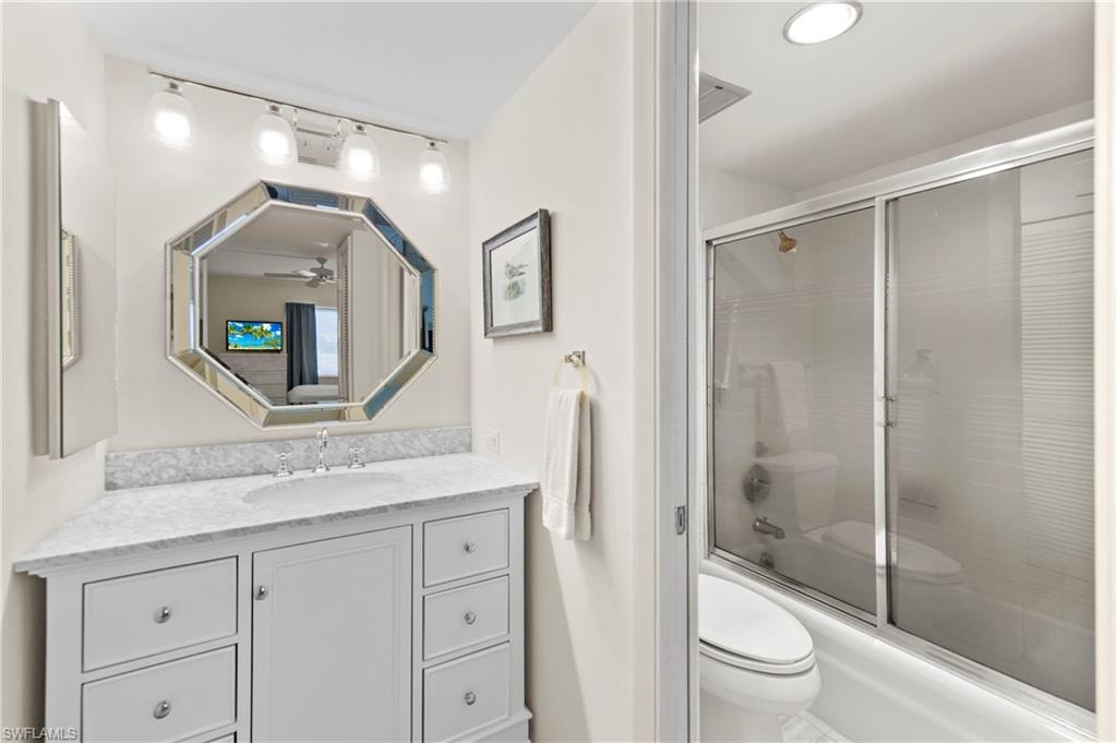 HARBORSIDE WEST - Residential